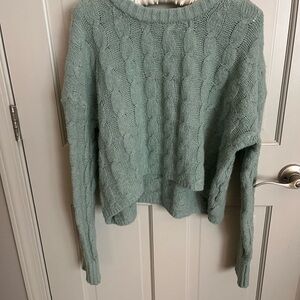 Cozy Cable Knit Sweater - Green